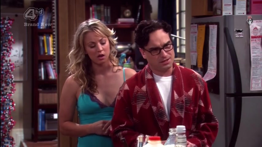 Kaley Cuoco Pokies On The Big Bang Theory Celebsave