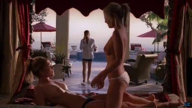 Julia Levy Boeken And Others Naked On Entourage Celebsave