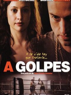 A golpes