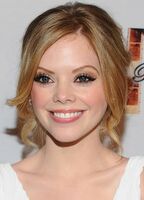 Dreama Walker