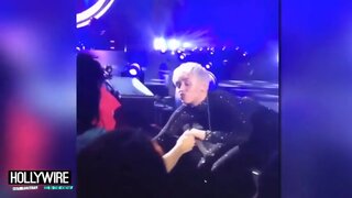 Miley Cyrus and Katy Perry Kiss on Bangerz Tour