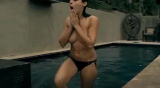 Anna Silk Topless in Assassins Tale