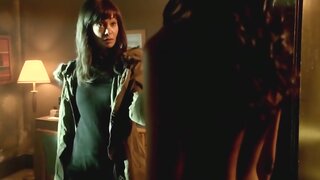 Kira Clavell Fully Nude on Rouge s01e03