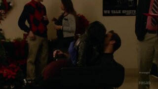 Olivia Munn Sexy on New Girl s02e11