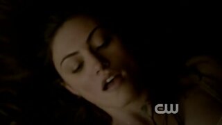 Phoebe Tonkin in Underwear on Vampire Diaries s04e16