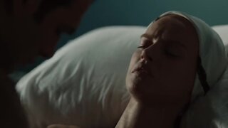 Kasia Smutniak Nude in Allacciate le Cinture