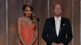 Jessica Alba Cleavage at the Golden Globes 2013
