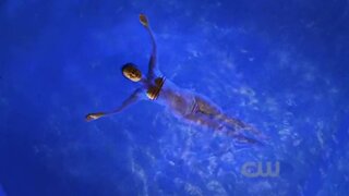 Chelan Simmons Hot on LA Complex s01e06