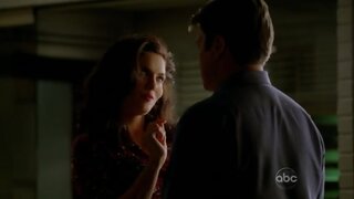 Jodi Lyn OKeefe Hot on Castle s05e02