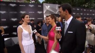 Anne Hathaway Pokies and Cleavage