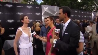 Anne Hathaway Pokies and Cleavage