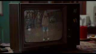 Jennifer Aniston censored topless in Wanderlust