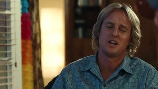 Jennifer Aniston showing nice skin in Marley And Me