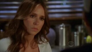 Jennifer Love Hewitt Cleavage from Ghost Whisperer S5E1