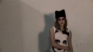 Emma Watson Sexy Photoshoot and behind the scene elle UK cover shoot
