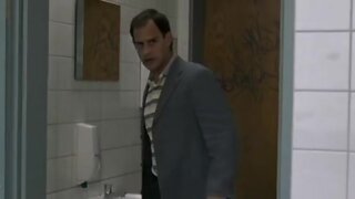 Romy Fenninger on the toilet in Agnes und seine Brueder