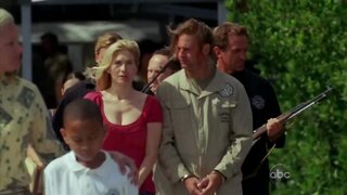 Elizabeth Mitchell Cleavage and Slomos on Lost 5x15