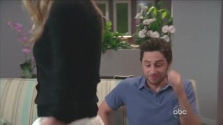 Elizabeth Banks on Scrubs 8x16