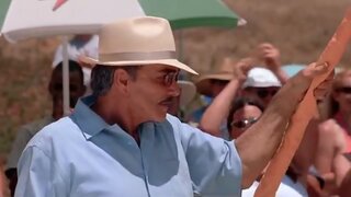 Gabrielle Reece in Bikini playing vollyball in Cloud 9