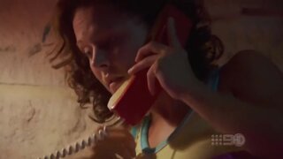 Ria Vandervis in Underbelly s02e09