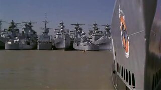 Lauren Holly Cleavage in Down Periscope