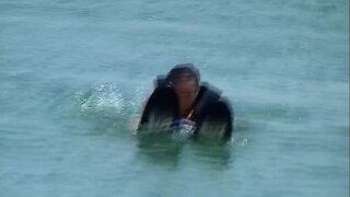 Alicia Keys Bikini Footage