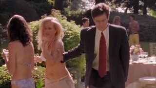 Julie Benz in Bikini on She Spies s01e09
