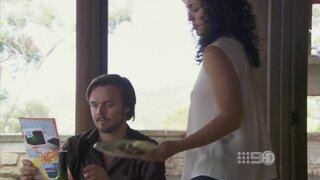 Jenna Lind in Underbelly s02e03
