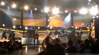 Carrie Underwood performing at the 2009 Grammys