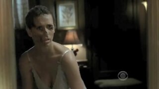 Jennifer Love Hewitt Cleavage on Ghost Whisperer S04E13