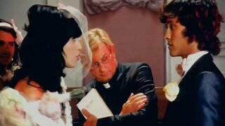 Katy Perry Hot N Cold Music Vid