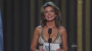 Shania Twain Cleavage at CMAs