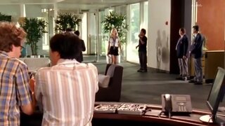 Yvonne Strahovski and Sarah Lancaster in tight jeans, hot leggy and cleavage on Chuck s02e05