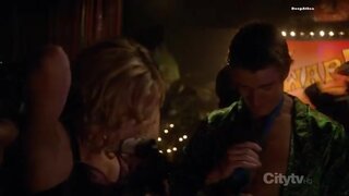 Kim Raver in Bra on Lipstick Jungle s02e02
