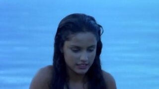 Leonor Varela Topless and Pokers in Sous Le Soleil