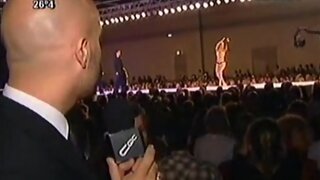 Ada Guerrero Striptease