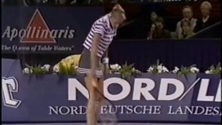 Anna Kournikova Lots of Upskirts