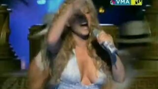Mariah Carey very Sexy Performance