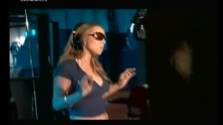 Mariah Carey Cleavage and Pokies from Exclusiv