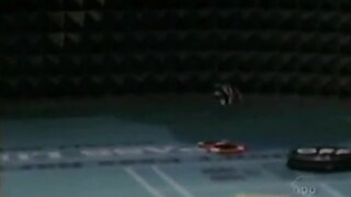 Christina Hendricks Cleavage on Thieves