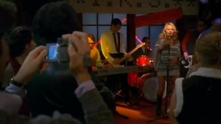 Becki Newton singing on Ugly Betty S2e13