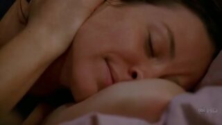 Evangeline Lilly fooling around, looking sexy on Lost s4ep4