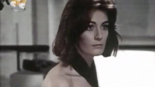Vanessa Redgrave topless from Blow up
