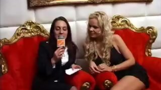 Justine Gromada Nude Exhibition in a club
