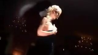 Justine Gromada Nude Exhibition in a club