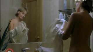 Silvia Marso Undressed in bathroom from Amor, curiosidad, prozak y dudas