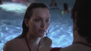 Leighton Meester in water in Bikini on Gossip Girl s1ep12
