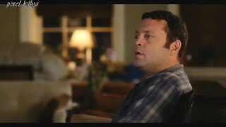 Jennifer Aniston Nude walk in The Break-Up with Bare Boob quick shot