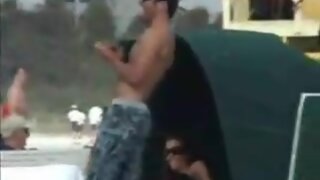 Jessica Alba in Bikini in a paparazzi video