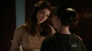 Ashley Greene and Christina Ricci Lesbian Kiss on Pan Am s01e11